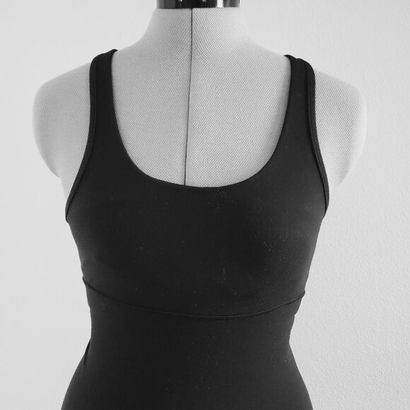 Lululemon Women's Tank Top Size 4 Black Crossback Fitted Scoop Neckline - Picture 5 of 7